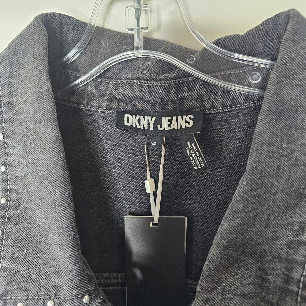DKNY Women's Gray Studded Denim Jacket Size 3X - Picture 7 of 8